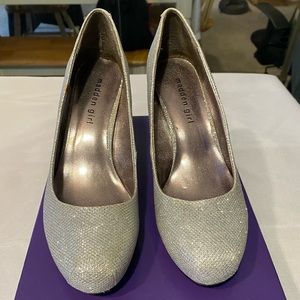 Madden Girl Silver Sparkle.